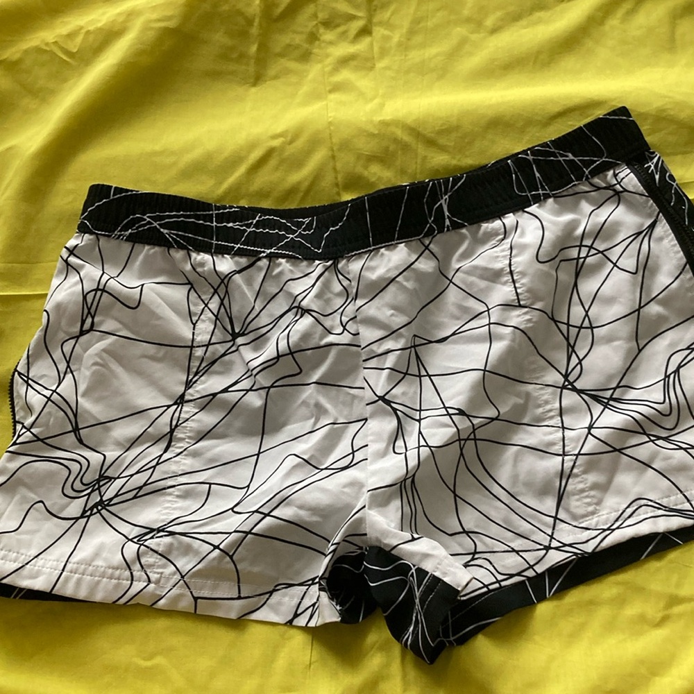 Running shorts